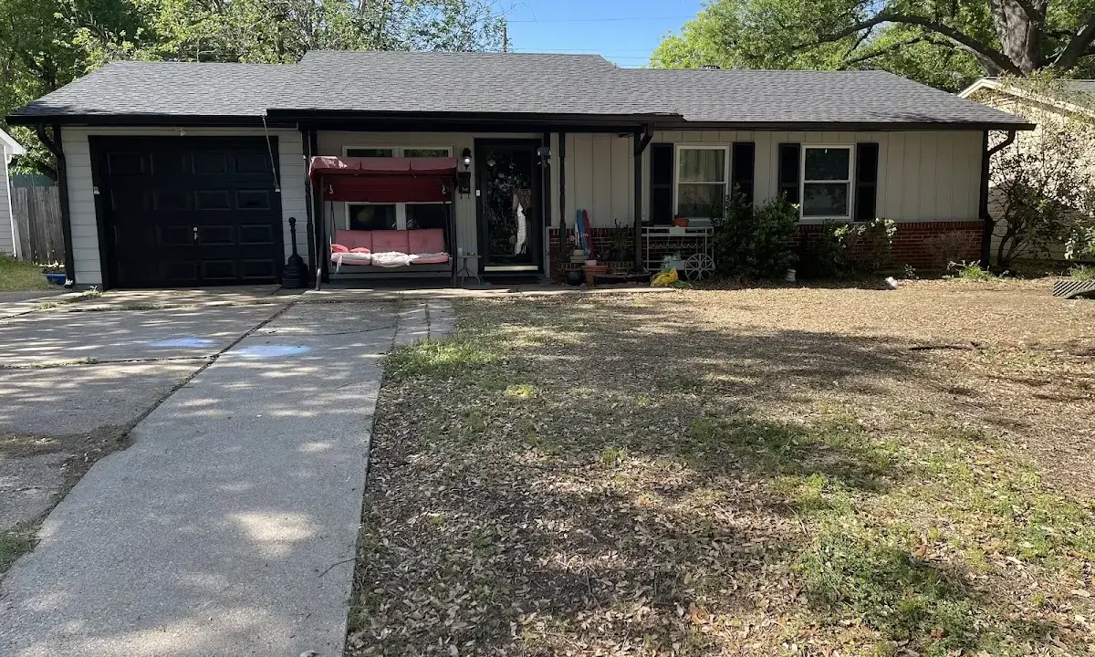 Asphalt Shingle Roof Repair crew at work on a residential roof in Batesburg-Leesville